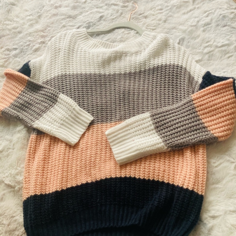 Navy/white/ orange knitted sweater